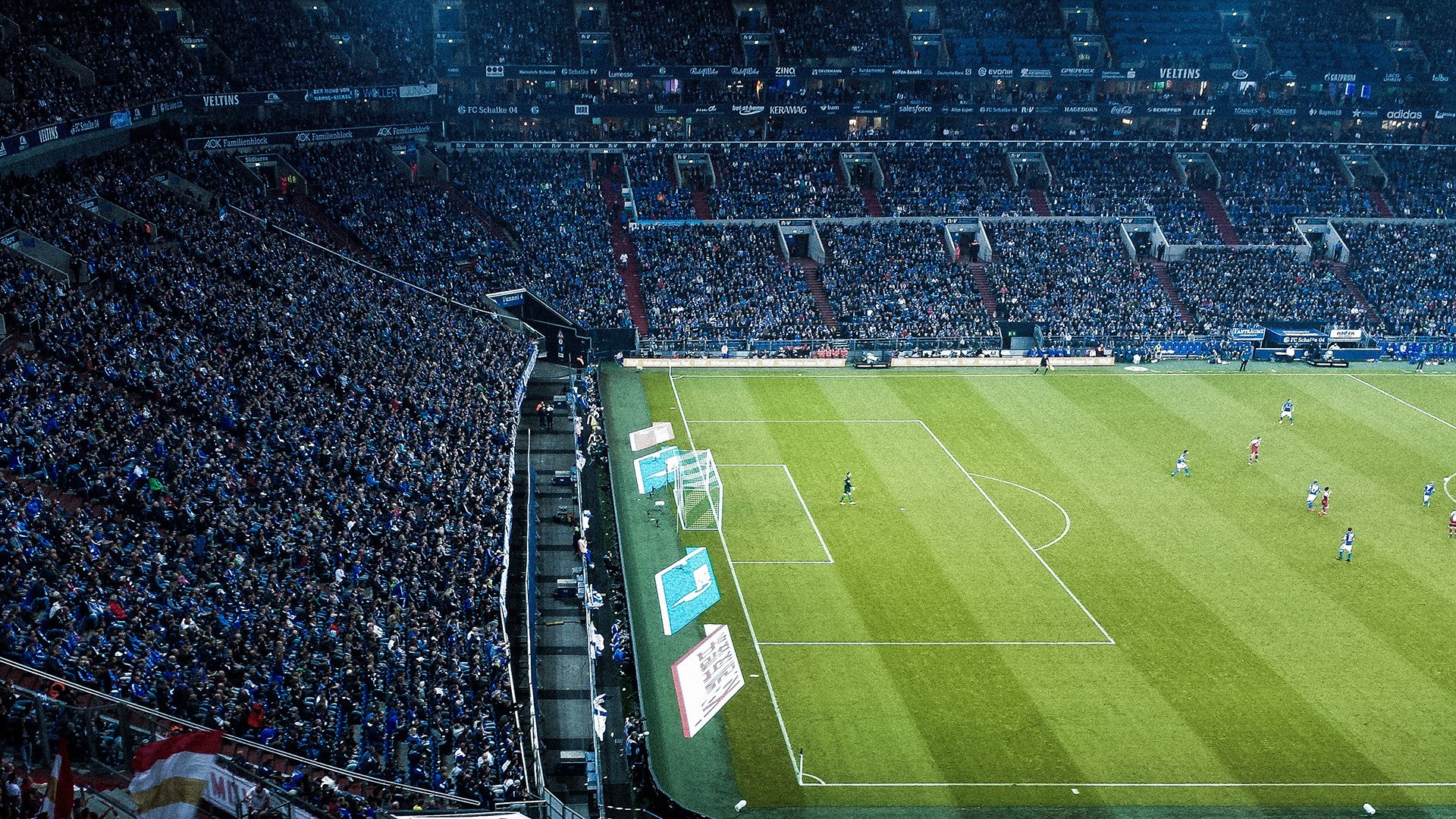 九游体育下载-法甲夜战激烈，精彩进球和神级扑救成为赛事焦点，法甲的比赛